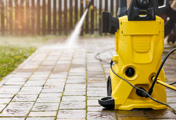 Best Playground Equipment Cleaning  in Bristol, IN